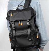 Mochilas de viaje para hombres y mujeres - bolsos diarios de ocio con solapa impermeable grande negra, adecuados para desplazamientos, universidades, negocios - details 5