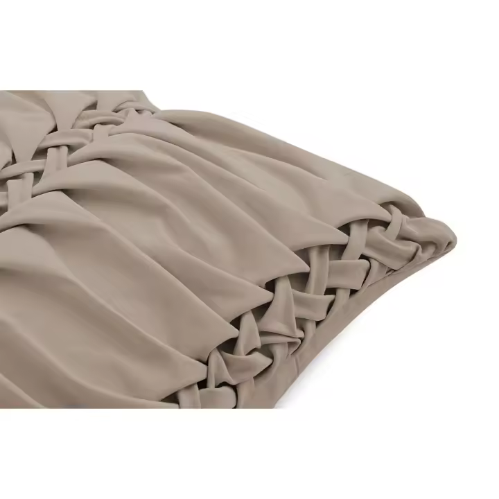 Manterol Outlet - Cojín geométrico con pliegues efecto cruzado color beige, azul y gris de 45x45 Cm. Cojín decorativo con relleno para salón o dormitorio. Ideal para el sofá o cama. - 1