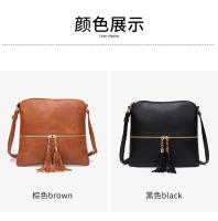 Bolso De Hombro Para Mujer De Gran Capacidad Retro Moda PU De Color Sólido Bolso Cruzado Suave Con Tassel Interior Múltiple - details 2