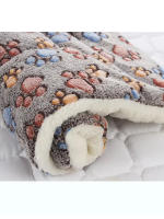 Alfombra De Cama Para Perros Y Gatos De Flanela Gruesa Y Térmica Para Invierno Tapete Suave Y Cálido Para Mascotas - details 4