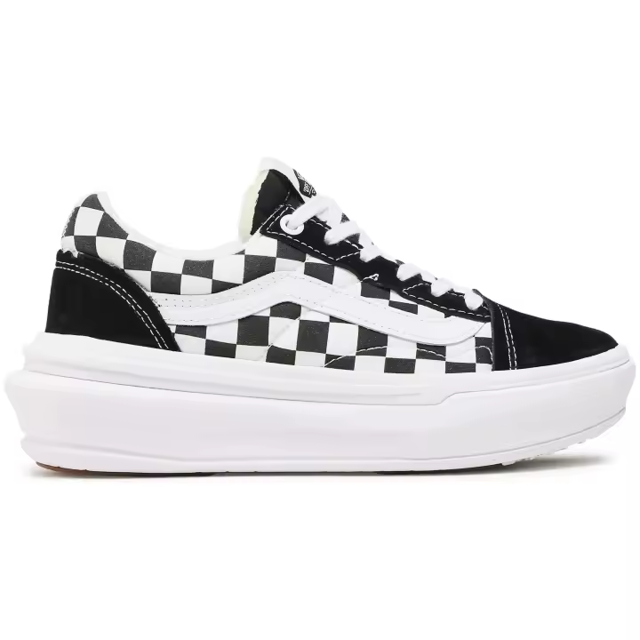 Zapatillas Vans Old Skool Overt para mujer en color negro - 1