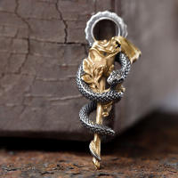 Collar De Hombre Con Colgante De Flor Y Serpiente En Acero Inoxidable 316L Joyería Punk Biker Para Adolescentes Regalo Para Parejas - details 5