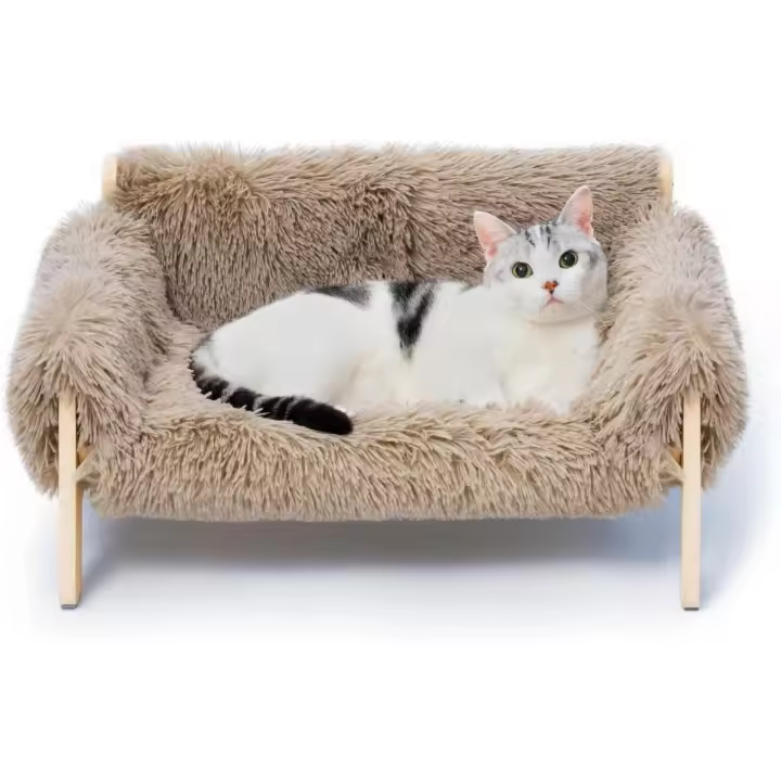 Sofá grande para gatos: cama elevada con patas de madera resistentes para gatos de interior, soporta hasta 15 kg, 56 x 45 cm, color marrón - 1