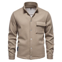 2024 otoño e invierno nuevo estilo terciopelo engrosado waffle chaqueta de punto con solapa para hombre abrigo con bolsillo tops para hombres - details 1