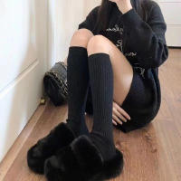 Calcetines De Invierno Estampados Verticalmente De Leche Y Blanco Para Mujer Calcetines Altos De Piel Japonesa Diseño Puro Y Deseo - details 0