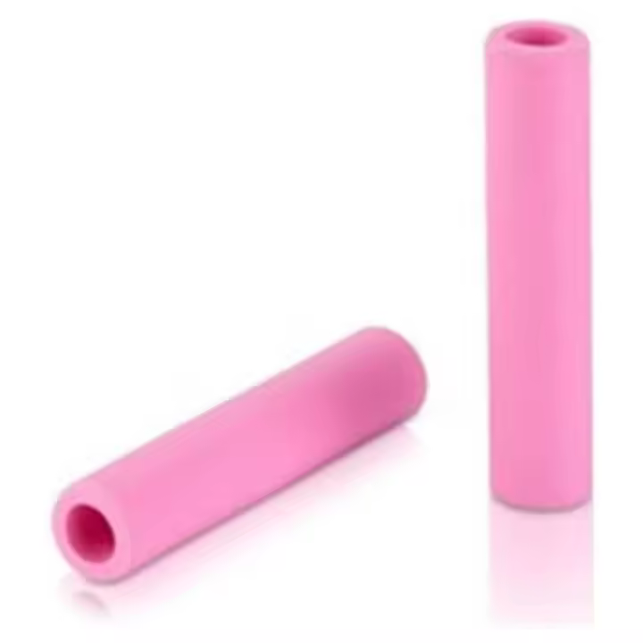 XLC - Puños para bicicleta GR-S31 de silicona 100%, longitud 130 mm, peso ligero de 62 g por par, diseño ergonómico que se adapta a la palma para máxima maniobrabilidad y control en ciclismo - 1