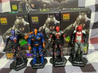 Figura De Colección Batman Arkham Knight F5 ROUNDD CULTURE Con Deathstroke Y Red Hood Caja Sorpresa Modelo Movable De Anime Para Jóvenes Adultos - details 0