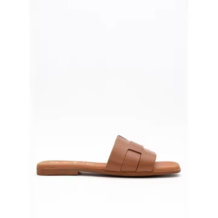 Sandalia Plana de Piel para Mujer en Color Cuero - 1