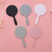 Espejo De Maquillaje Portátil Redondo Con Mango Para Mujeres Espejo De Vestíbulo Compacto De Plástico Magnificante Estilo Moderno 6 Pulgadas - details 4