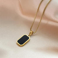 Collar Pendentivo Rectangular Minimalista Para Mujeres Y Hombres Negro Epoxy Largo Dorado Metal Joyería De Cumpleaños Diaria - details 7