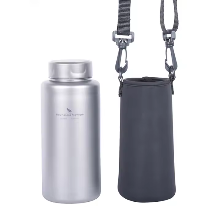Botella Deportiva De Titanio Boundless Voyage Single-layer Con Cierre Hermético Para Camping Y Actividades Al Aire Libre Capacidad De 1L - 1