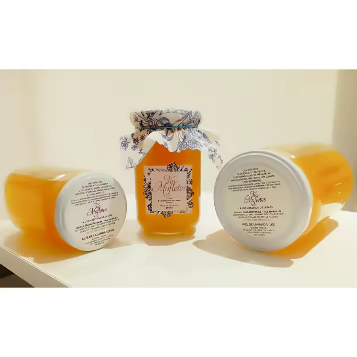 Miel de Lavanda/Espliego De Textura Espesa Miel Cruda Sin Filtrar Natural y Sin Pasteurizar. Miel Pura de Abeja. Muy Buena para Garganta, Vías Respiratorias y Dormir Mejor. Miel de Verdad Como la que Tomaban Nuestros Abuelos. Miel del Tío Mofletes. - 1