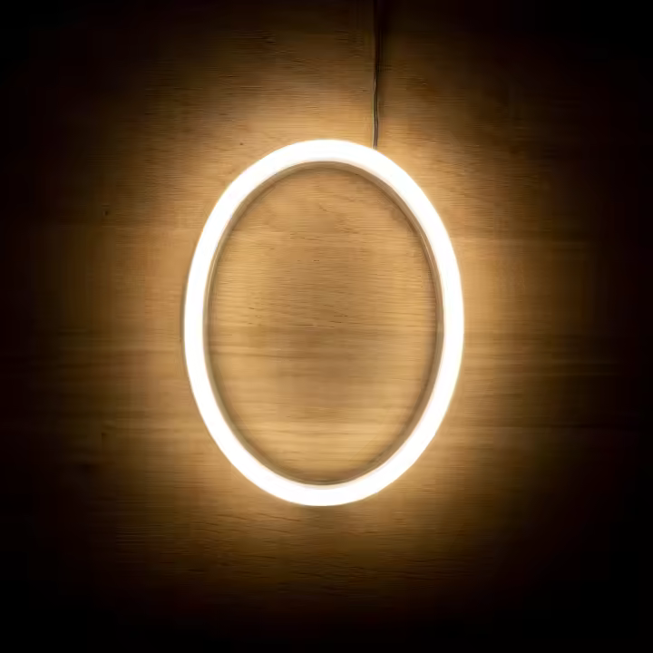 Ledkia Números y Símbolos Neón LED para Decoración de Espacios con Diseño Modular y Alta Eficiencia Luminosa - 1
