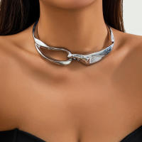 Collar Gargantilla Lacteo Para Mujer Con Collarín Cruzado De Metal Color Oro Cadena Gruesa Joyería Para Fiesta Regalo Para Damas - details 5