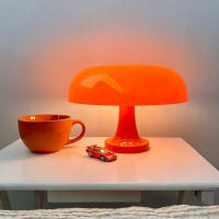 Lámpara De Mesa Clásica En Forma De Hongos Para Dormitorio Diseñadora Danesa Lámpara De Noche Decorativa En Color Naranja Estilo Bauhaus Moderno - details 3