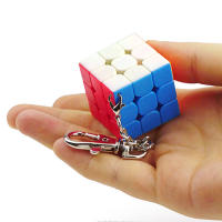 Llavero MoYu Mini Cubo Mágico 3x3x3 De 3cm Y 3.5cm Juguete Educativo Profesional Llavero Cubo Magico Puzzle De Plástico Para Niños Y Adultos - details 1