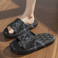 Zapatillas De Hombre Con Estampado De Graffiti Para El Hogar Y La Playa Antideslizantes Y Confortables EVA Gruesa Para Verano - details 3