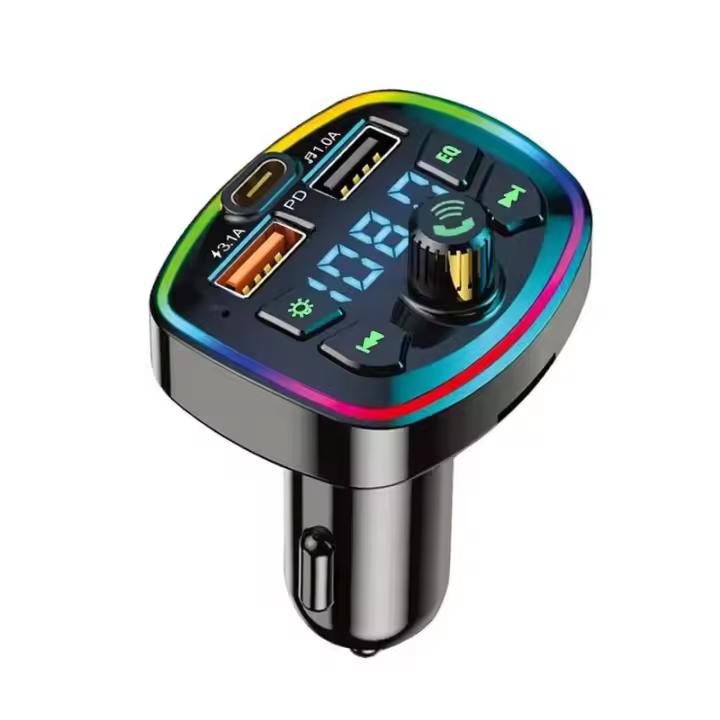 Cargador De Coche FM Transmisor Bluetooth 5.0 Con Doble Puerto USB 3.1A Carga Rápida PD Reproductor De Música MP3 Tarjeta TF USB Auxiliar - 1