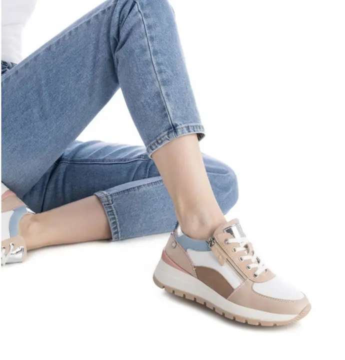 Zapatillas casuales con cremallera modernas beige - 1