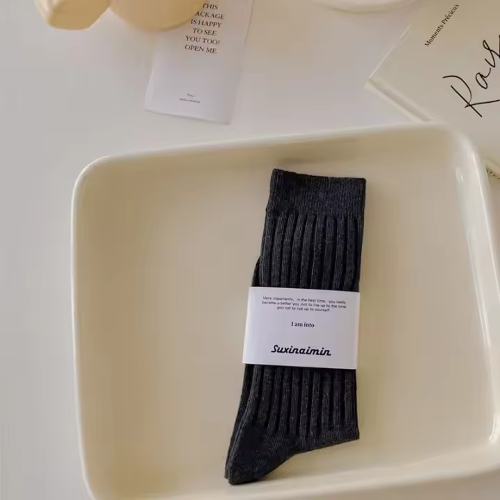 Calcetines De Algodón Para Mujer Estilo Japonés Y Coreano De Color Sólido Negro Blanco Gris Calcetines Largos De Escuela - 1