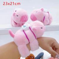 Brazaletes De Peluche Capybara Kawaii Con Anillo Para Mano Juguete Divertido Para Niños Animal De Peluche Suave Para Adultos Y Adolescentes - details 6