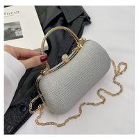 Bolso De Noche Para Mujer Elegante Con Diamantes Y Cadena De Hombro En Forma De Huevo Bolso De Mano Con Cierre Hasp Para Bodas Y Fiestas - details 9