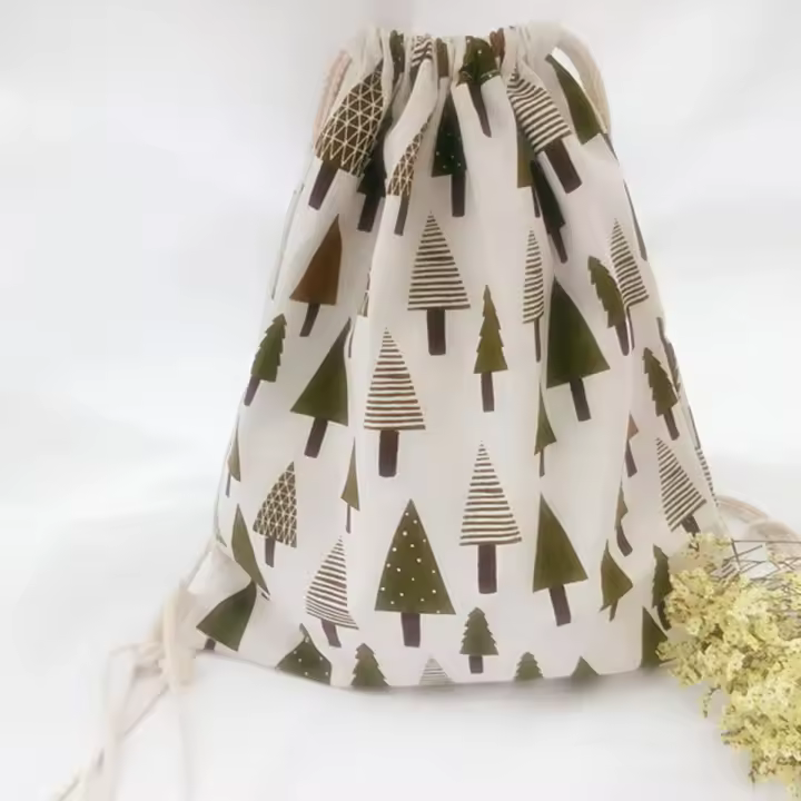 Bolsa De Regalo Hecha a Mano Con Diseño De Árbol De Navidad Y Girasoles Blancos De Algodón Y Lino Original Y Fresca Con Cierre De Cordón - 1