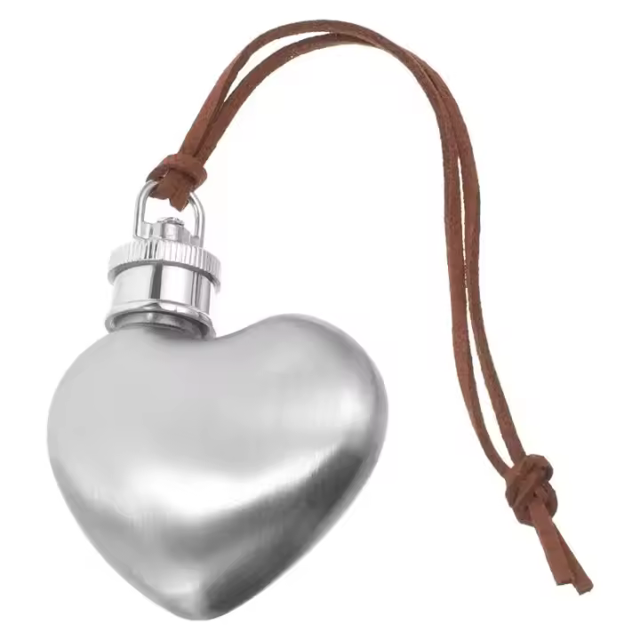 Botella De Agua De Acero Inoxidable Pequeña En Forma De Corazón Portátil Para Exteriores Flasque De Vino Miniatura - 1