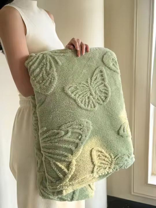 Manta Suave De Taffeta Flannel En Color Sólido Con Diseño De Mariposa Para Sofá Manta De Terciopelo Coral Poliéster 100% Para Adultos - 1