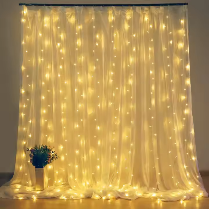 Guirnalda De Luces LED Para Ventanas 6x3M/3x3m Con Control Remoto Y Alimentación USB Decoración Navideña Para Hogar Y Jardín - 1
