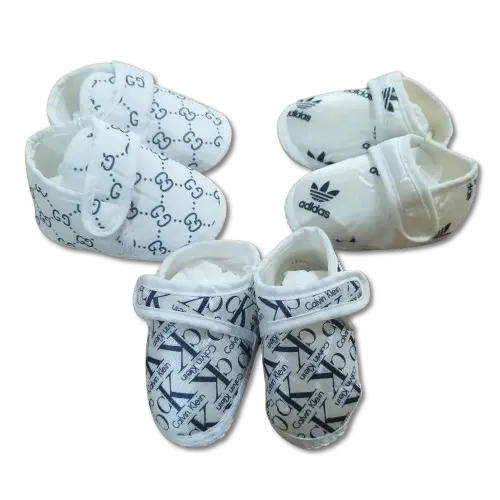 Pack de 3 pares dePatucos zapatillas con logo bebe 0/6 meses liababylove - 1