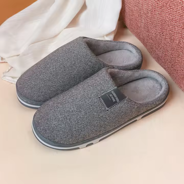 Nuevos Pantuflas De Algodón Para Hombre Invierno Calor Familiar Pantuflas Suaves No Especiales Para Interior Antideslizantes Moda Casual Zapatos Para Adulto - 1
