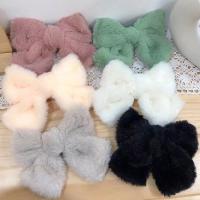 Juego De Clip Para El Cabello De Peluche Lindo Con Lazo De Tela Accesorios Para El Cabello De Color Sólido Para Uso Diario - details 1