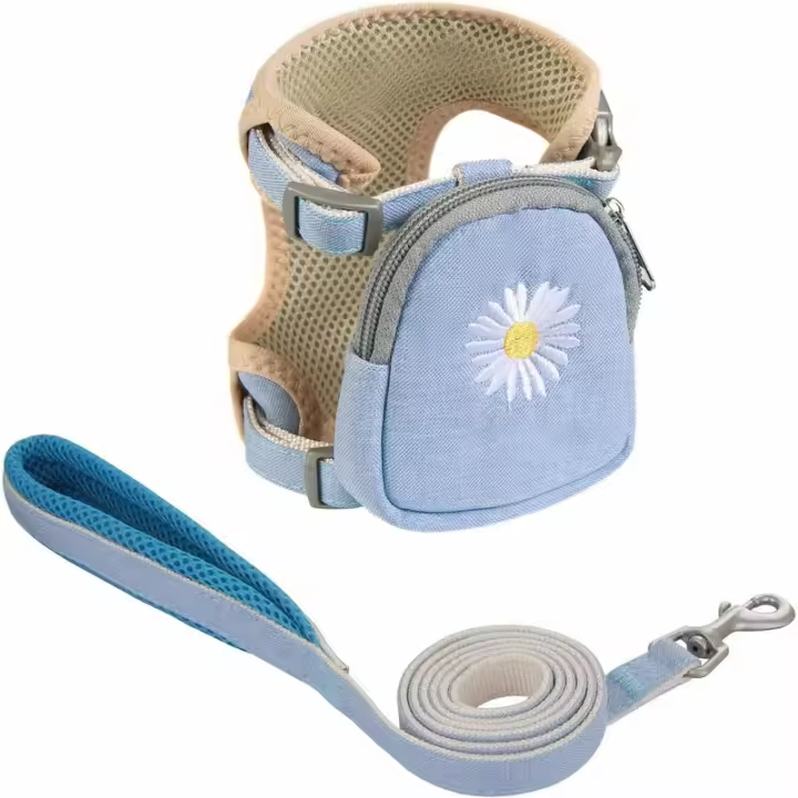 Arnés para gatos Correa para perros pequeños Arnés ajustable para gatitos, juego de correa antiescape El arnés para gatos tiene una pequeña bolsa desmontable en la parte superior para guardar algunos artículos, azul (S) - 1