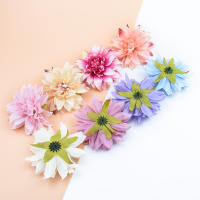 100pcs Gerberas De Seda 10CM Para Decoración Navideña Boda Scrapbooking Regalos De Festival Adornos De Cabeza Fotografía Props Caja De Caramelo - details 4