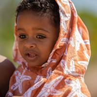 Poncho de Playa y Piscina Sea Stars de Swim Essentials. 65x65 cm. - details 4