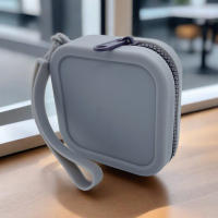 Bolso Cuadrado De Silicona Organizador Monedero Impermeable Con Cierre De Cremallera Bolso Para Cosméticos Y Auriculares Para Estudiantes Unisex - details 10