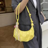 Bolso De Hombro Para Mujer Elegante Bolso De Mano Trendy Cruzado Minimalista Chic Para Diario Y Noche Con Cadena Bolsos De Viaje De Diseñador - details 5