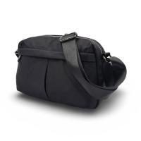 Bolso de nylon lavable para mujer. Tamaño pequeño y varios bolsillos. Temporada Otoño-Invierno 2024. Disponible en varios colores.CAMAR - details 4