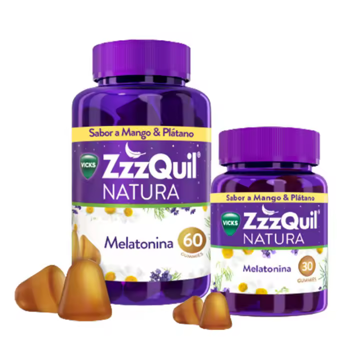 Vicks Pack de 90 gominolas 60+30 ZzzQuil Natura, Melatonina, Pastillas Para Dormir de Melatonina pura y Extractos de Valeriana, Camomila y Lavanda, 90 gummies, Sabor Mango y Plátano - 1