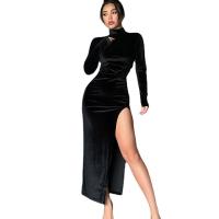 Vestido De Veludo Largo Para Mujer Estilo Europeo Y Americano Cuello Alto Con Pliegues Y Abertura En La Pierna Vestido Sexy De Fiesta De Invierno - details 18