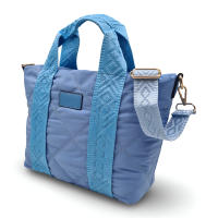 Bolso de Nylon de Amplia Capacidad en Varios Colores - Colección Primavera-Verano 2025 - Asas de Mano y Bandolera Regulable - Ligero y Cómodo para Diferentes Usos - details 7