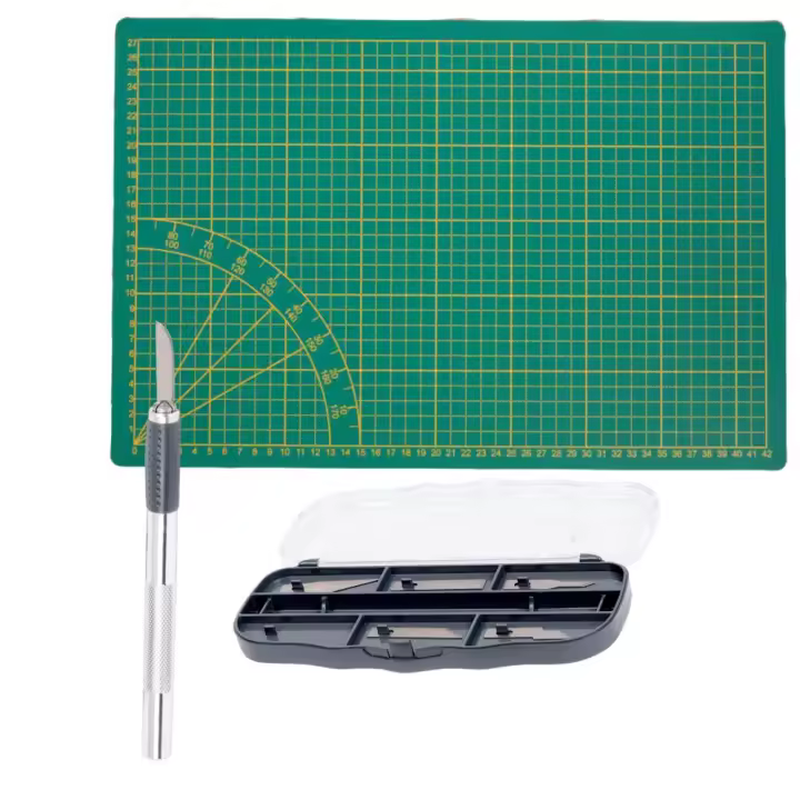 Base de Corte A3 Doble Cara, Alfombrilla de Corte Autorregenerable, Cutting Mat Set, con Escalpelo de Manualidades, 6 Cuchillas, Costura ,Manualidades, Patchwork (A3, 45x 30cm, Verde) - 1