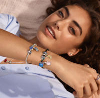 PANDORA Charm de pulpo con diseño de olas y burbujas de la serie Ocean , esmalte azul, Charm de pulpo con diseño de olas y burbujas - details 0