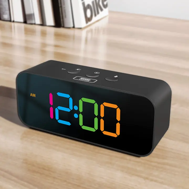 Reloj De Alarma Digital RGB Con Pantalla Grande Y Grabación De Tres Tipos De Sonido Modo Sueño Control Por Voz Moderno Estilo Cuadrado - 1