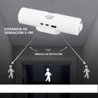 Lámpara De Noche LED Con Sensor De Movimiento 3 Colores Cambiantes Recargable Para Decoración De Armarios Y Cocinas - details 3