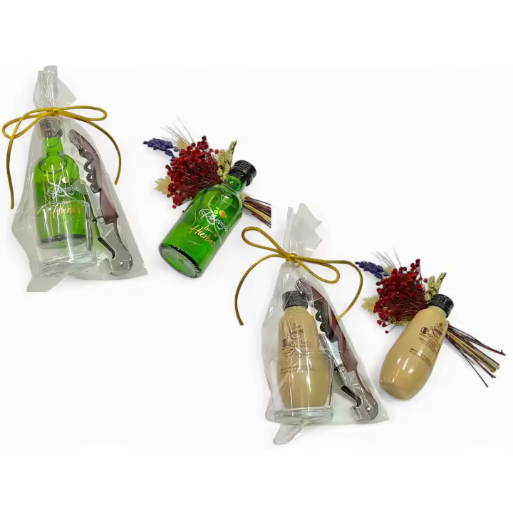 Lote de 10 miniaturas de bebida de 5 cl y sacacorchos en chupito de cristal con bolsa de regalo con lazo - Regalos originales para invitados de boda, aniversarios, comuniones, bautizos, cumpleaños, despedidas de soltero/soltera - 1