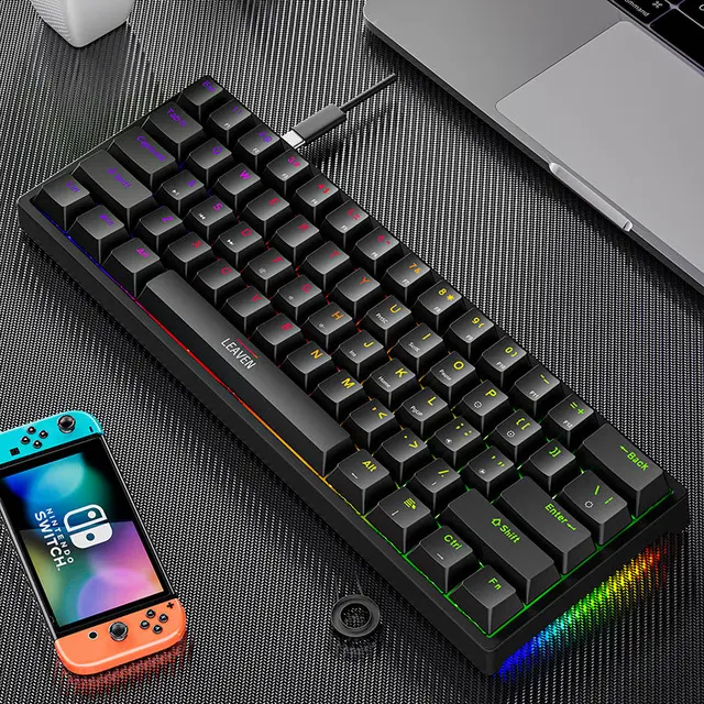 Teclado Mecánico De Juego Mini K620 RGB Con Retroiluminación Teclas Personalizables Y Hotswap USB Para PC Rosa Y Blanca - 1
