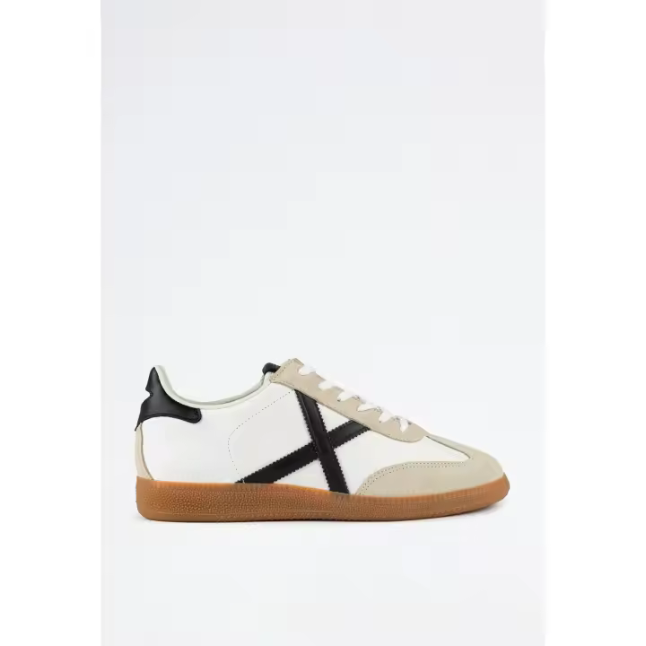 Deportivo de hombre blanco Munich barru - 1