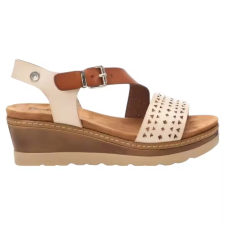 Sandalias marca Refresh modelo 172846 en color beige - 1